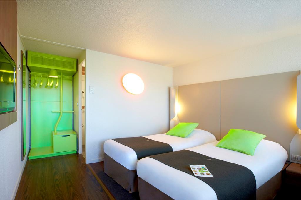 Campanile Clermont-Ferrand ~ Riom Hotell Rom bilde